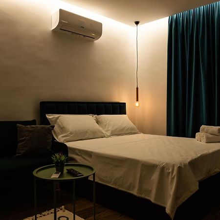 Tranquil Studio In Tirana Bagian luar foto